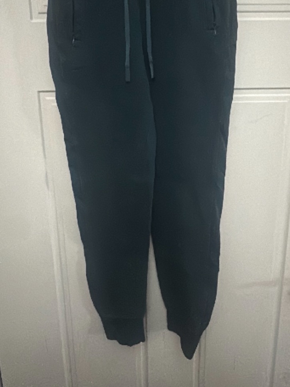 Lululemon Joggers Sz 2 - Picture 8 of 8